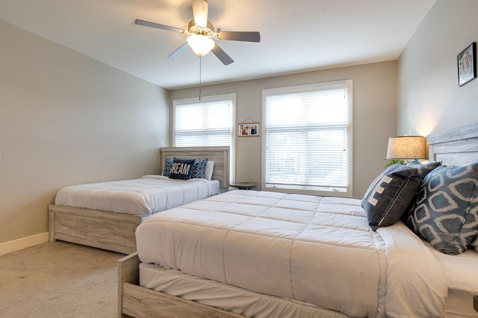 The Celebrity - Minutes To Broadway With A Balcony Apartamento Nashville Exterior foto