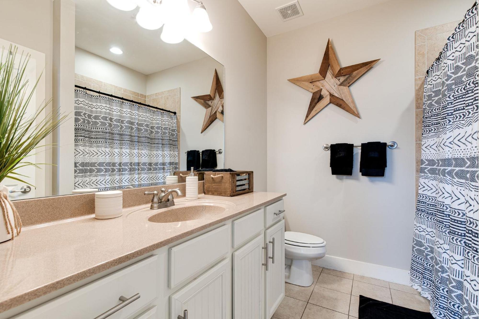 The Celebrity - Minutes To Broadway With A Balcony Apartamento Nashville Exterior foto