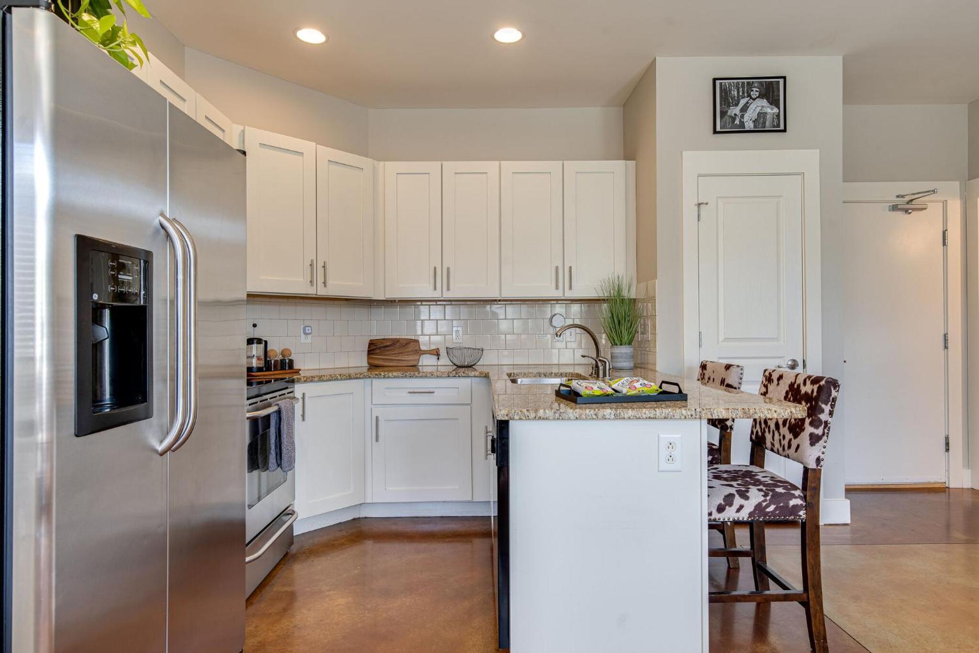 The Celebrity - Minutes To Broadway With A Balcony Apartamento Nashville Exterior foto