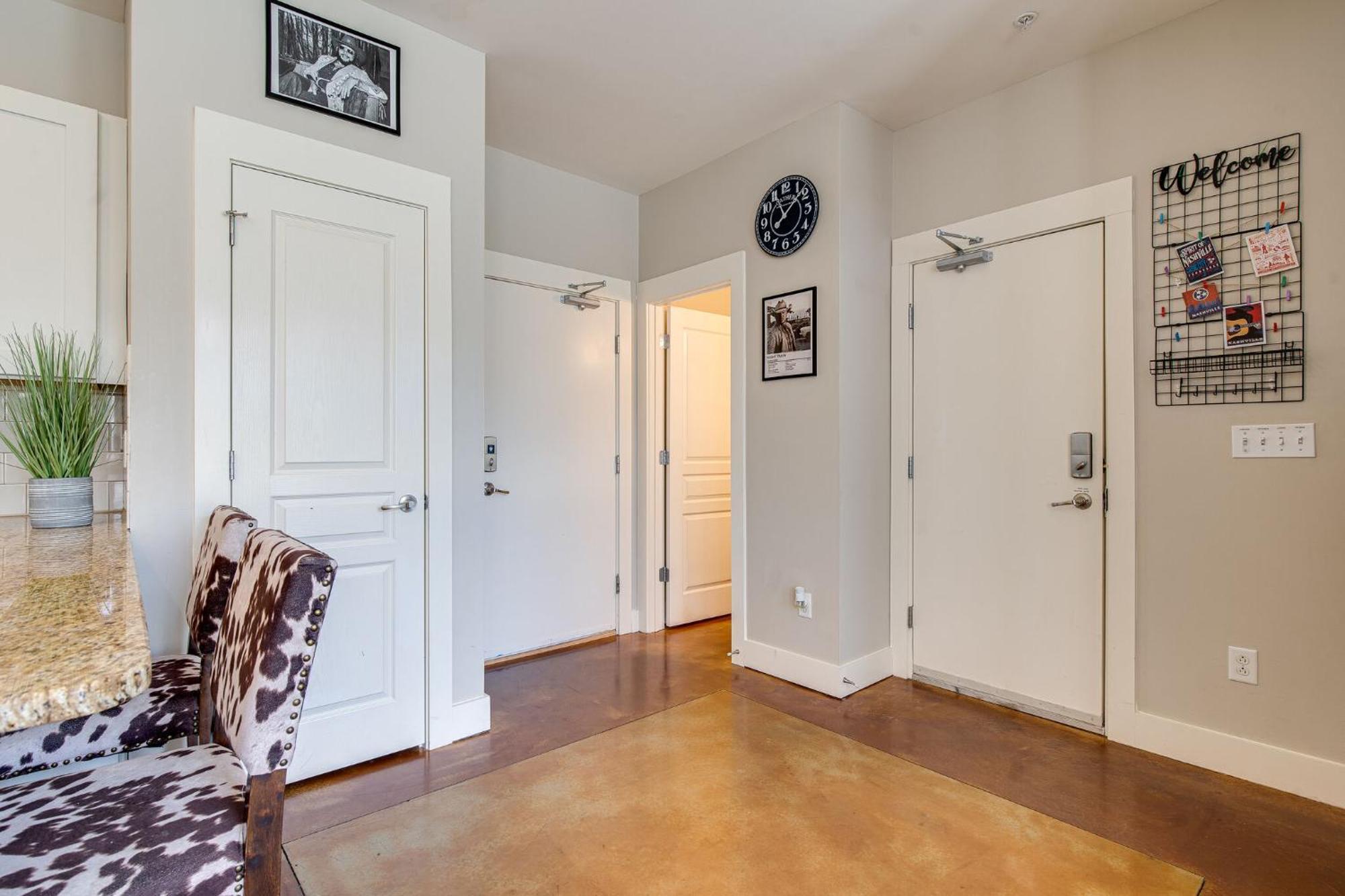 The Celebrity - Minutes To Broadway With A Balcony Apartamento Nashville Exterior foto